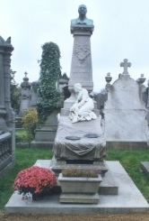 Monument Dumont